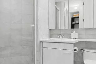 146 W 57th St, New York City, NY 10019 - Photo 7