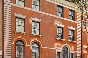 272 W 91st St, New York City, NY 10024 - Photo 1