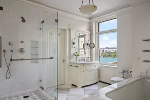 1040 5th Ave, New York City, NY 10028 - Photo 21