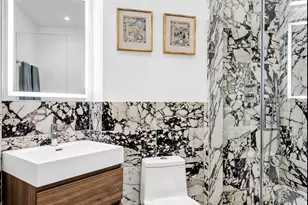 31 Jane St, New York City, NY 10014 - Photo 9