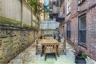 25 Charles Street #2C, New York City, NY 10014 - Photo 7