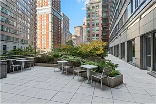 2 River Ter., New York City, NY 10282 - Photo 15