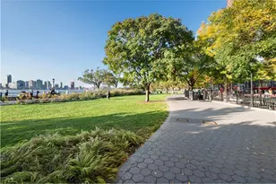 2 River Ter., New York City, NY 10282 - Photo 17