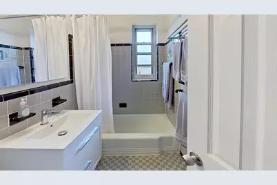 1010 Sherman Avenue #3-D, New York City, NY 10456 - Photo 7