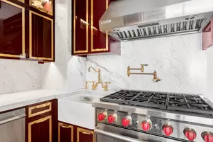 420 E 55th St, New York City, NY 10022 - Photo 5