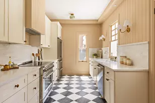 2102 Albemarle Terrace, New York City, NY 11226 - Photo 7