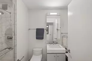 460 W 42nd St, New York City, NY 10036 - Photo 11