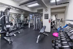 245 E 72nd St, New York City, NY 10021 - Photo 11