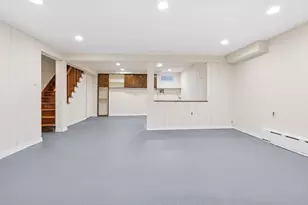 81 Midland Rd, New York, NY 10308 - Photo 9