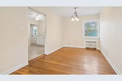 81 Midland Road, New York City, NY 10308 - Photo 5