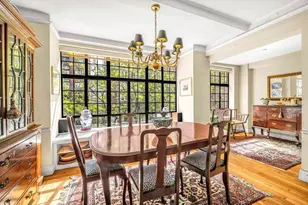 325 E 72nd St, New York City, NY 10021 - Photo 3