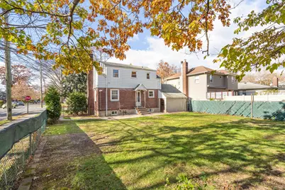 97 Westcott Boulevard, New York, NY 10314 - Photo 9