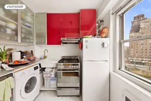 69 W 9th St, New York City, NY 10011 - Photo 3