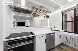 105 W 73rd St, New York City, NY 10023 - Photo 3