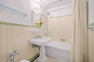 2 Beekman Pl, New York City, NY 10022 - Photo 9