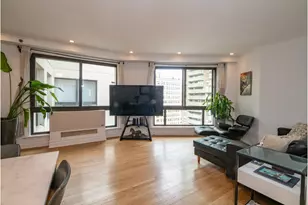 203 W 90th St, New York, NY 10024 - Photo 3