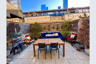 534 W 42nd Street #2, New York City, NY 10036 - Photo 9