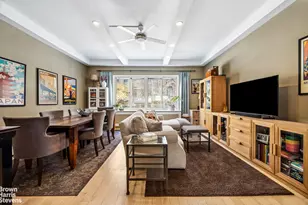 534 W 42nd St, New York City, NY 10036 - Photo 1