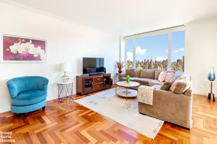 220 Riverside Blvd, New York City, NY 10069 - Photo 3
