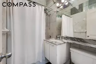 225 E 57th St, New York City, NY 10022 - Photo 9