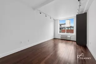 13-11 Jackson Ave, New York City, NY 11101 - Photo 5