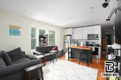 181 Greenpoint Avenue #3D, New York City, NY 11222 - Photo 1