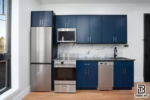 217 S 4th St, New York City, NY 11211 - Photo 3