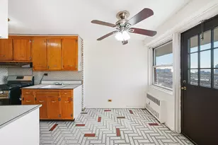 2475 W 16th St, New York City, NY 11214 - Photo 11