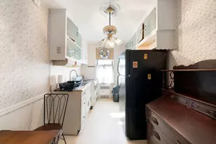221 McDonald Ave, New York City, NY 11218 - Photo 9