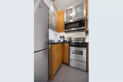 112 W 72nd Street #11-D, New York City, NY 10023 - Photo 3