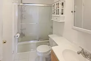 4209 Nautilus Ave, New York City, NY 11224 - Photo 9