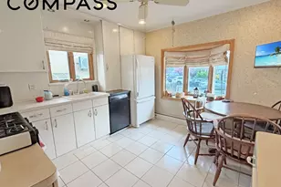 4209 Nautilus Ave, New York City, NY 11224 - Photo 7