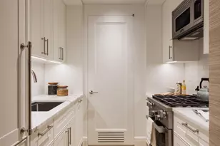 400 E 84th St, New York City, NY 10028 - Photo 5