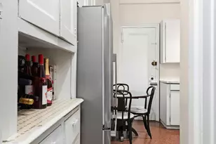 161 W 75th St, New York City, NY 10023 - Photo 7