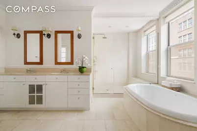 876 Park Avenue #9N, New York City, NY 10075 - Photo 9