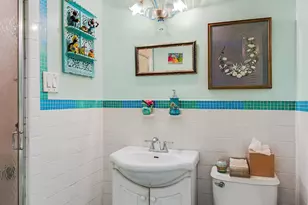 305 E 24th St, New York City, NY 10010 - Photo 11