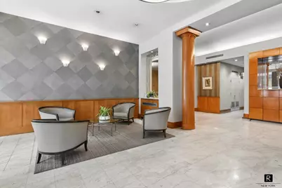 301 E 48th Street #8-K, New York City, NY 10017 - Photo 17