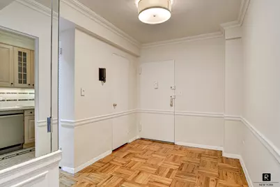 301 E 48th Street #8-K, New York City, NY 10017 - Photo 9