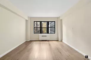 301 E 48th St, New York City, NY 10017 - Photo 11