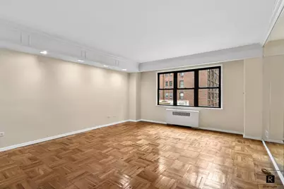 301 E 48th Street #8-K, New York City, NY 10017 - Photo 3
