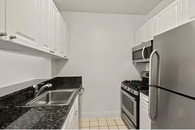 400 E 90th Street #18-F, New York City, NY 10128 - Photo 7