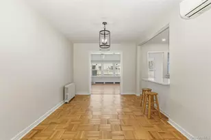 69-25 165th St, New York City, NY 11365 - Photo 5