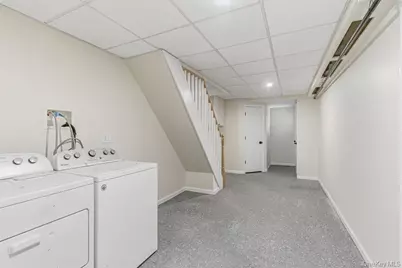 69-25 165th Street, New York City, NY 11365 - Photo 19