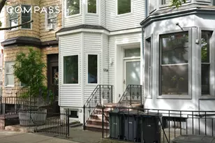 575A Leonard St, New York City, NY 11222 - Photo 29
