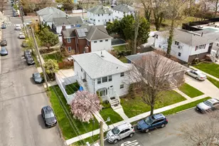 4 Cottage Ave, New York City, NY 10308 - Photo 3