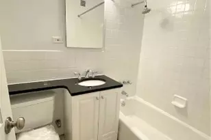 442 W 57th St, New York City, NY 10019 - Photo 9