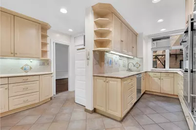 410 E 57th Street #5A, New York City, NY 10022 - Photo 3
