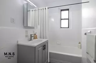 155-01 90th Ave, New York City, NY 11432 - Photo 9