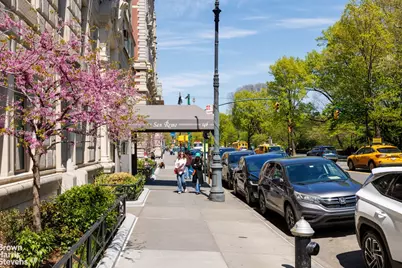 146 Central Park W #10E, New York, NY 10023 - Photo 35