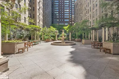 333 W 56th Street #6M, New York City, NY 10019 - Photo 13